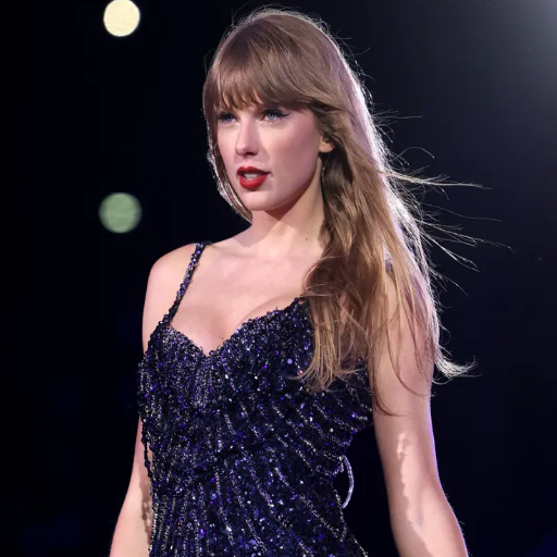How Do Fans React to Unreleased Taylor Swift Songs?